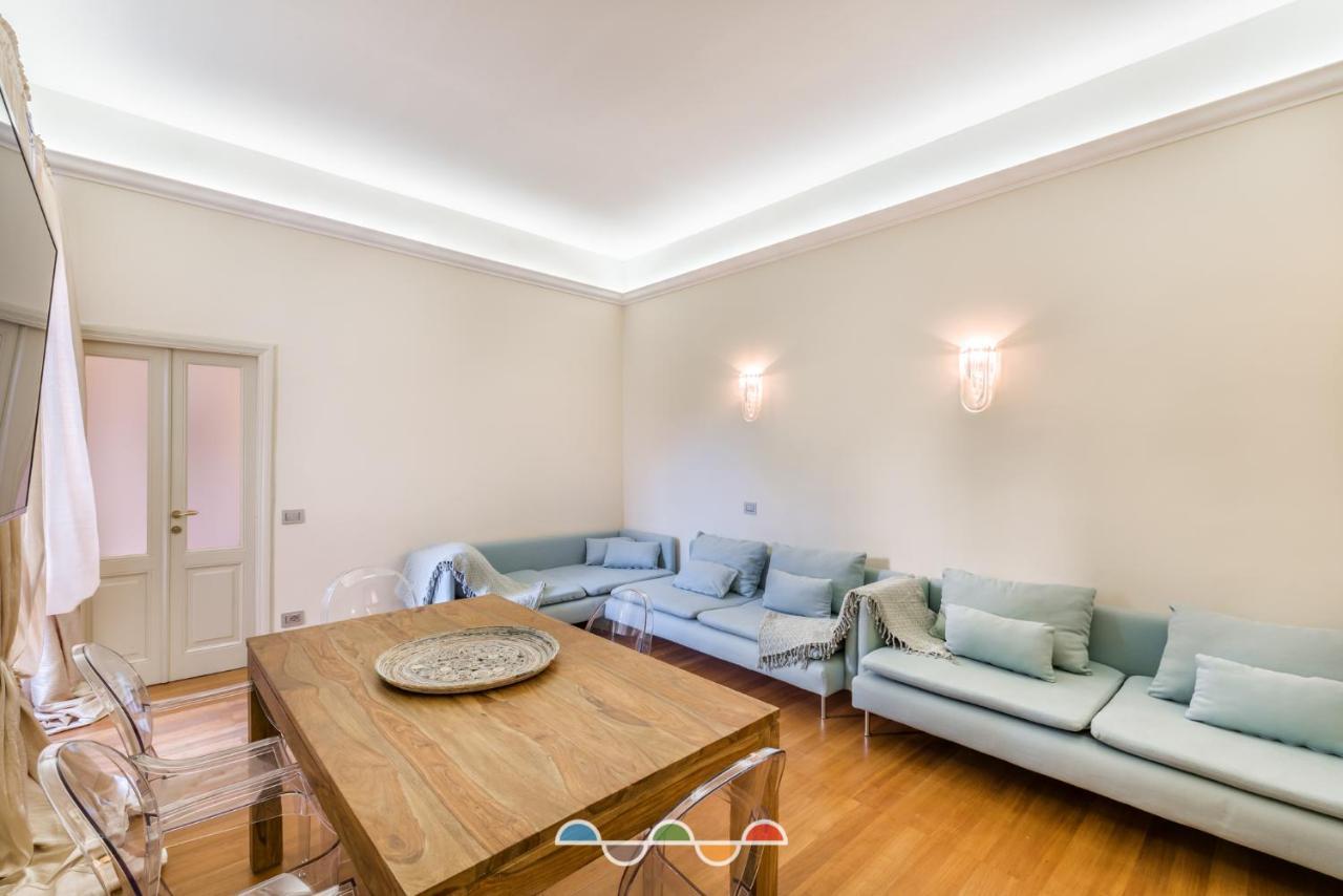 La Dolce Vita Apartment ลาสเปเซีย ภายนอก รูปภาพ