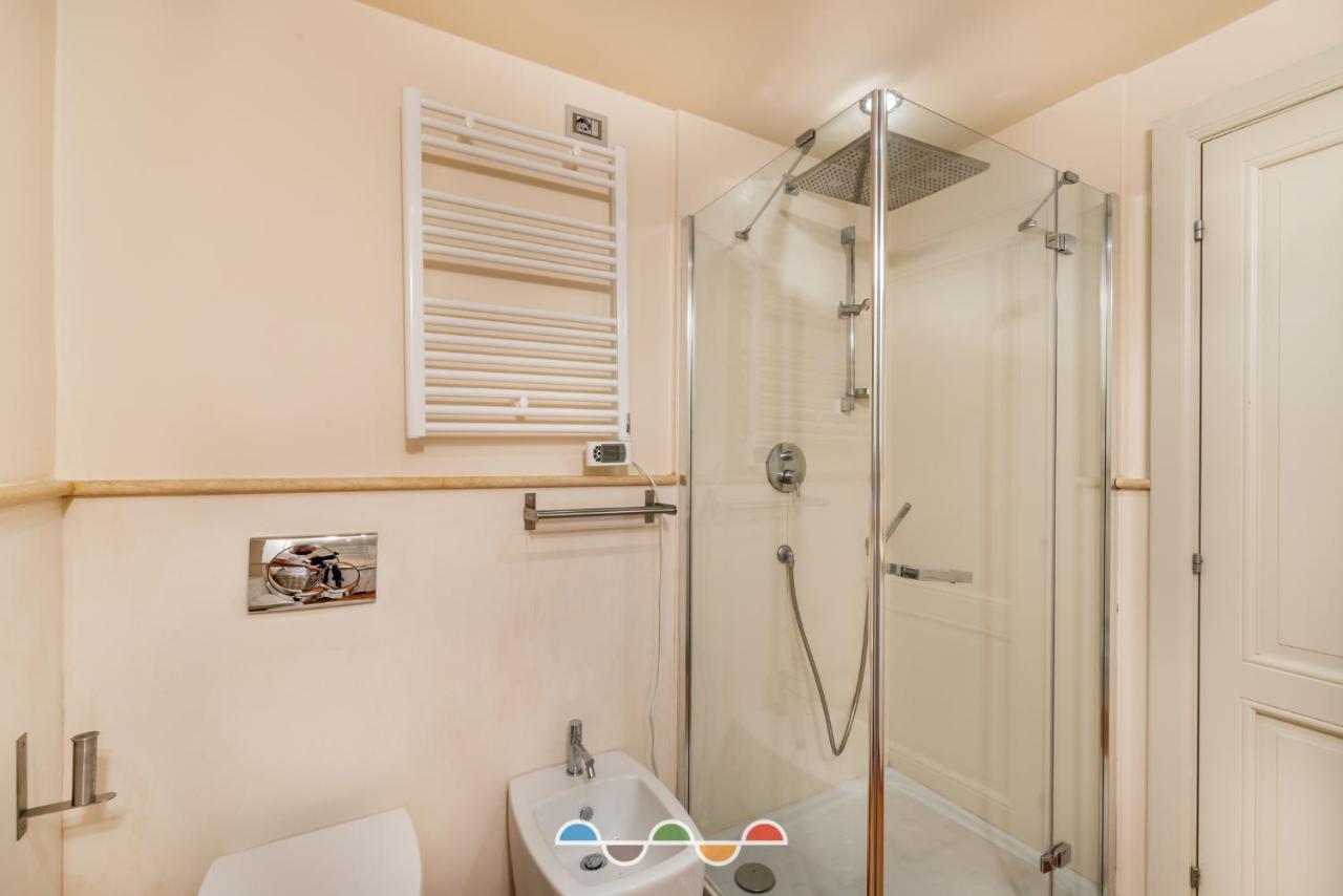 La Dolce Vita Apartment ลาสเปเซีย ภายนอก รูปภาพ